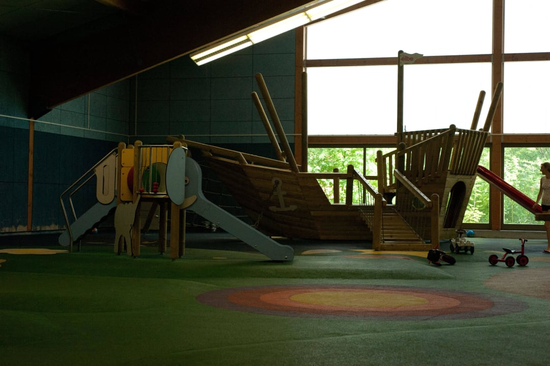 Indoorhalle Hotel Sonnenhügel