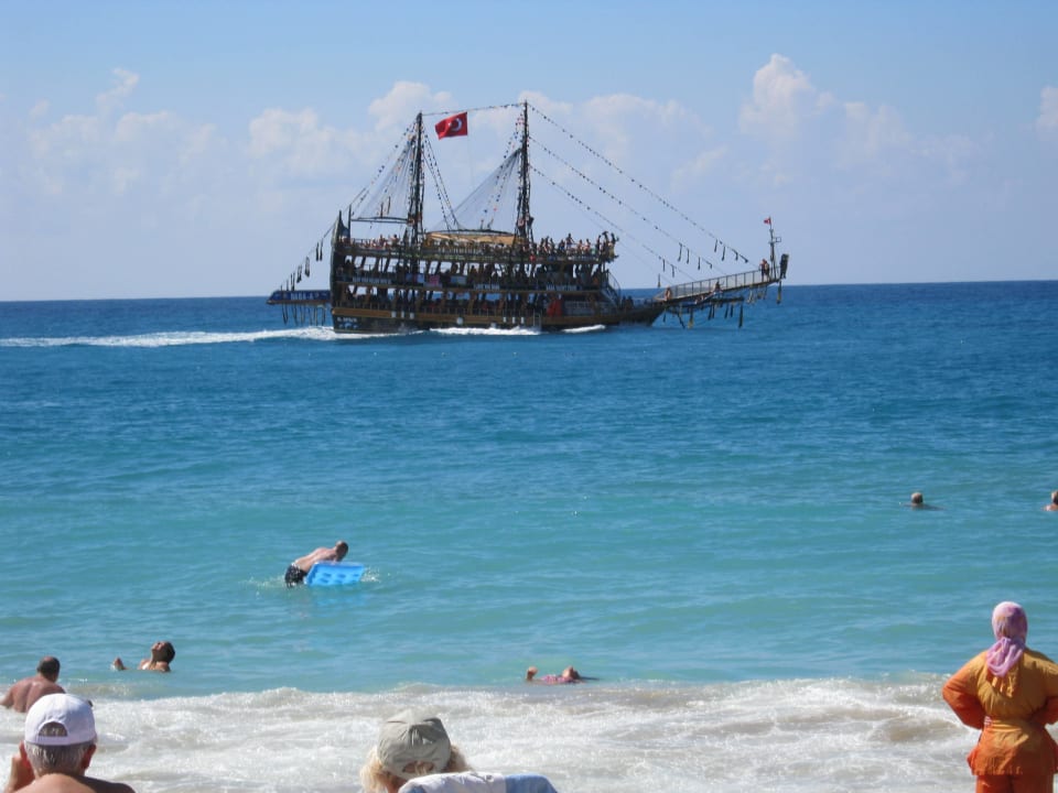 Piratenschiff  Gardenia Hotel