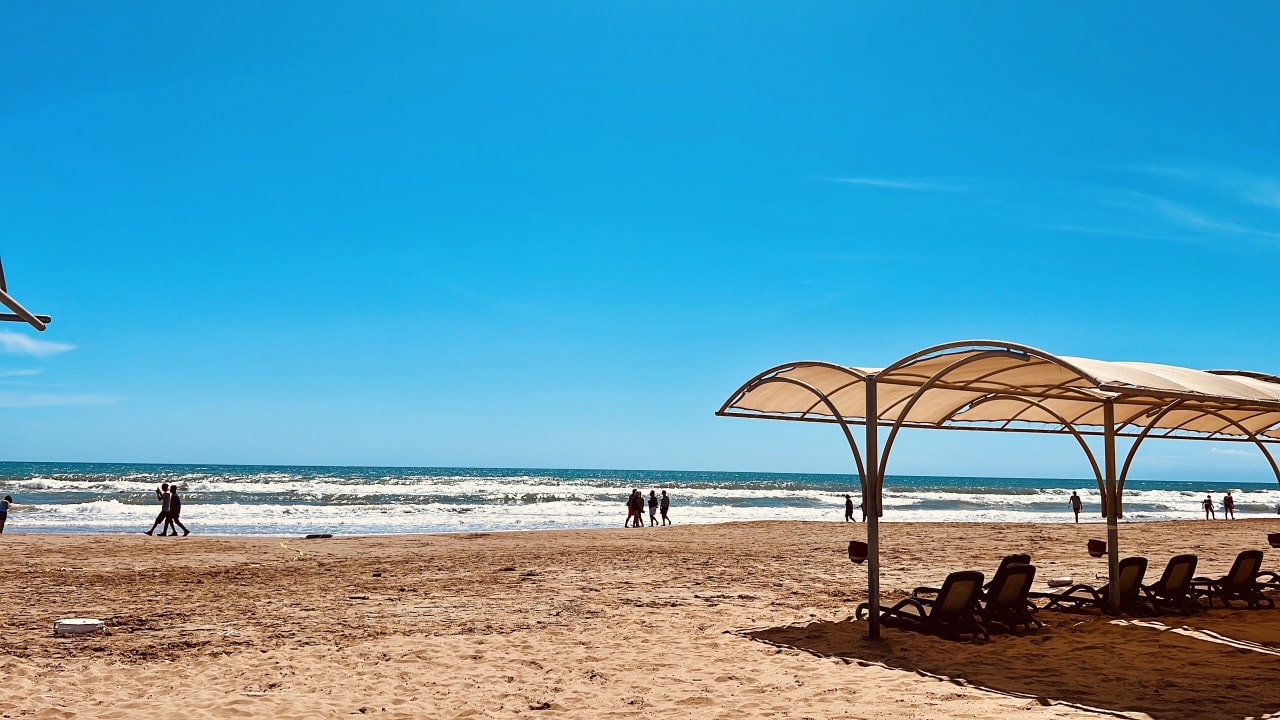 Strand Dream World Palace Hotel