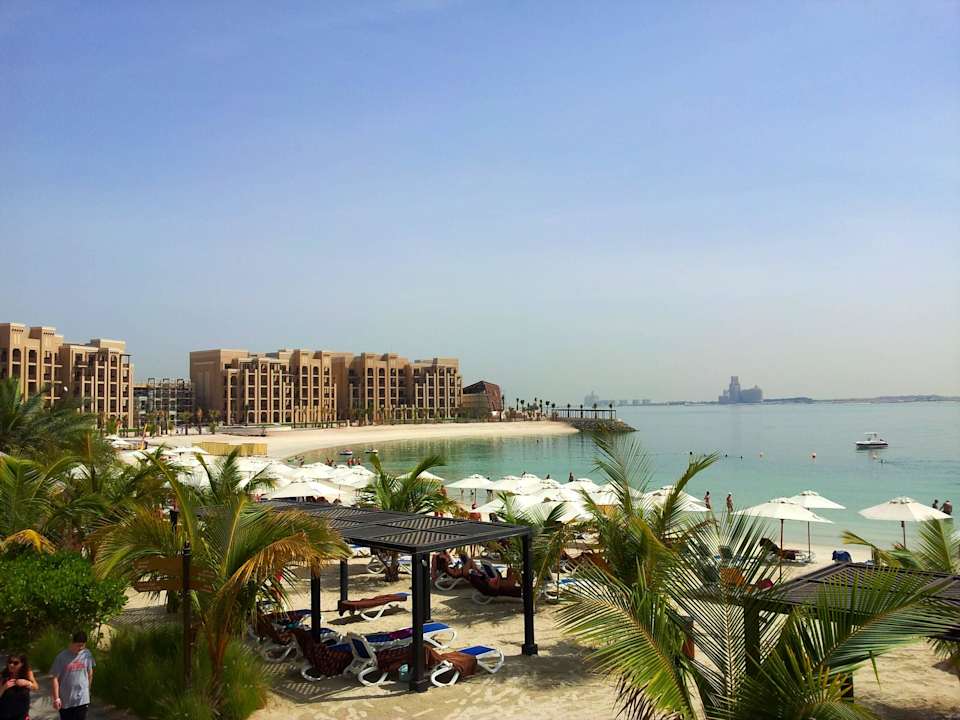Ausblick vom Kaffeetisch DoubleTree by Hilton Resort & Spa Marjan Island