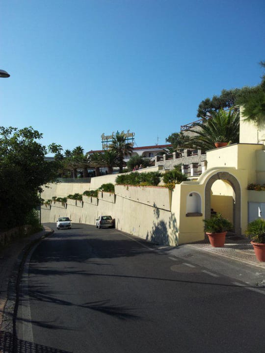 Die Rückseite der Hotelanlage Hotel Terme Royal Palm