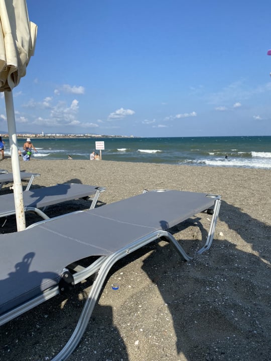 Strand Wave Resort