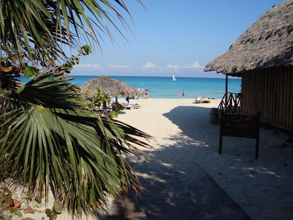 Weg zum Strand Iberostar Origin Taínos