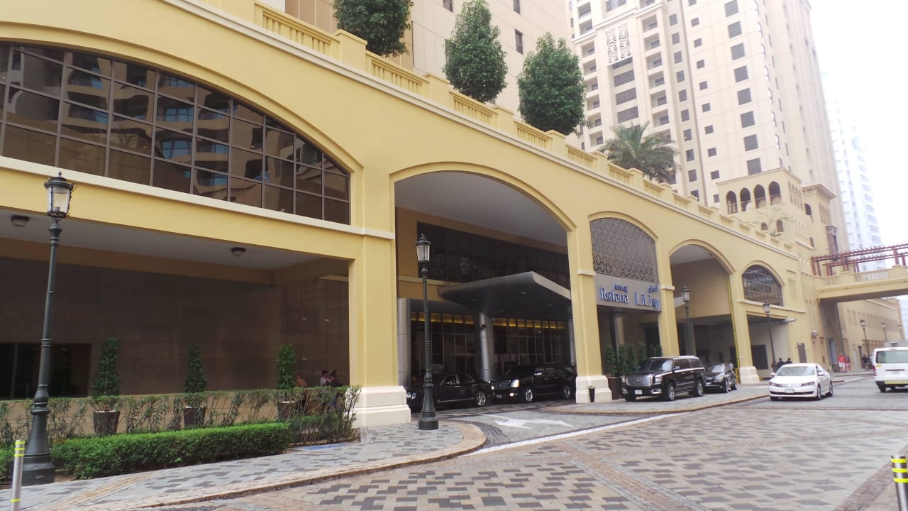 Eingangsbereich Amwaj Rotana Jumeirah Beach Residence