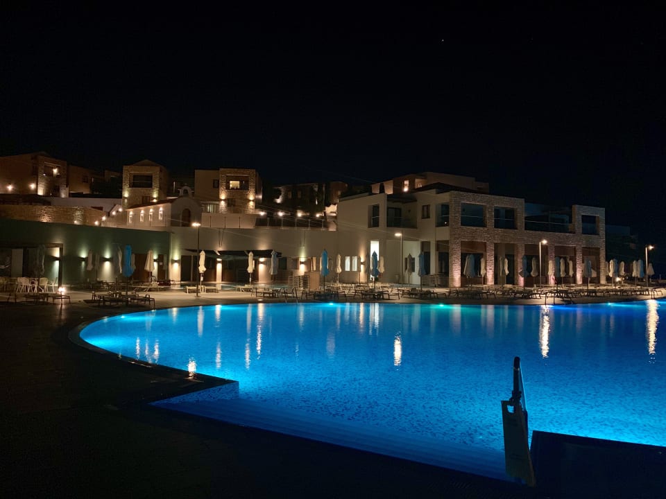 Pool Blue Lagoon Village