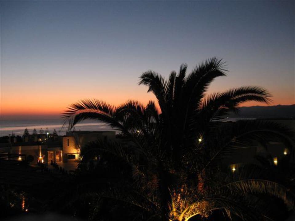 Wschód słońca Grand Hotel Holiday Resort