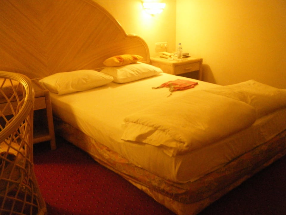 Sehr lieblos....schade Aska Hotel Just in Beach