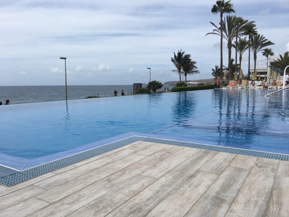 Pool Hotel Riu Palace Meloneras