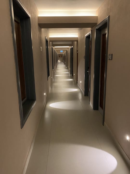 Zimmer Earl’s Reef Beruwala