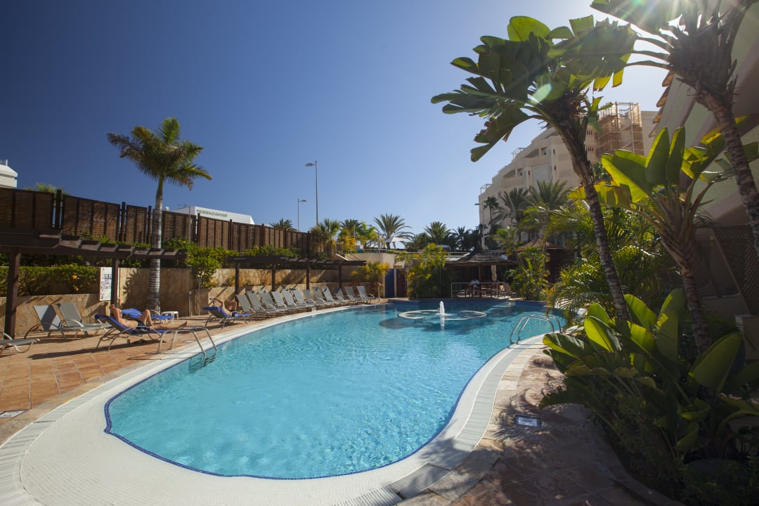 Pool Corallium Dunamar by Lopesan Hotels