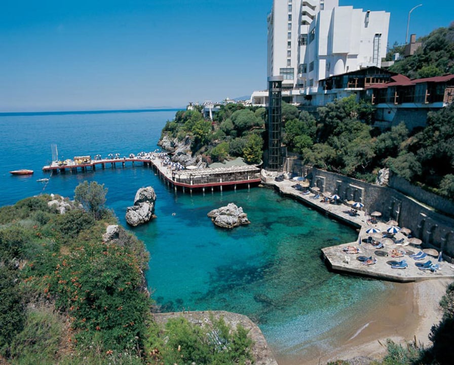 Beach Korumar Hotel De Luxe