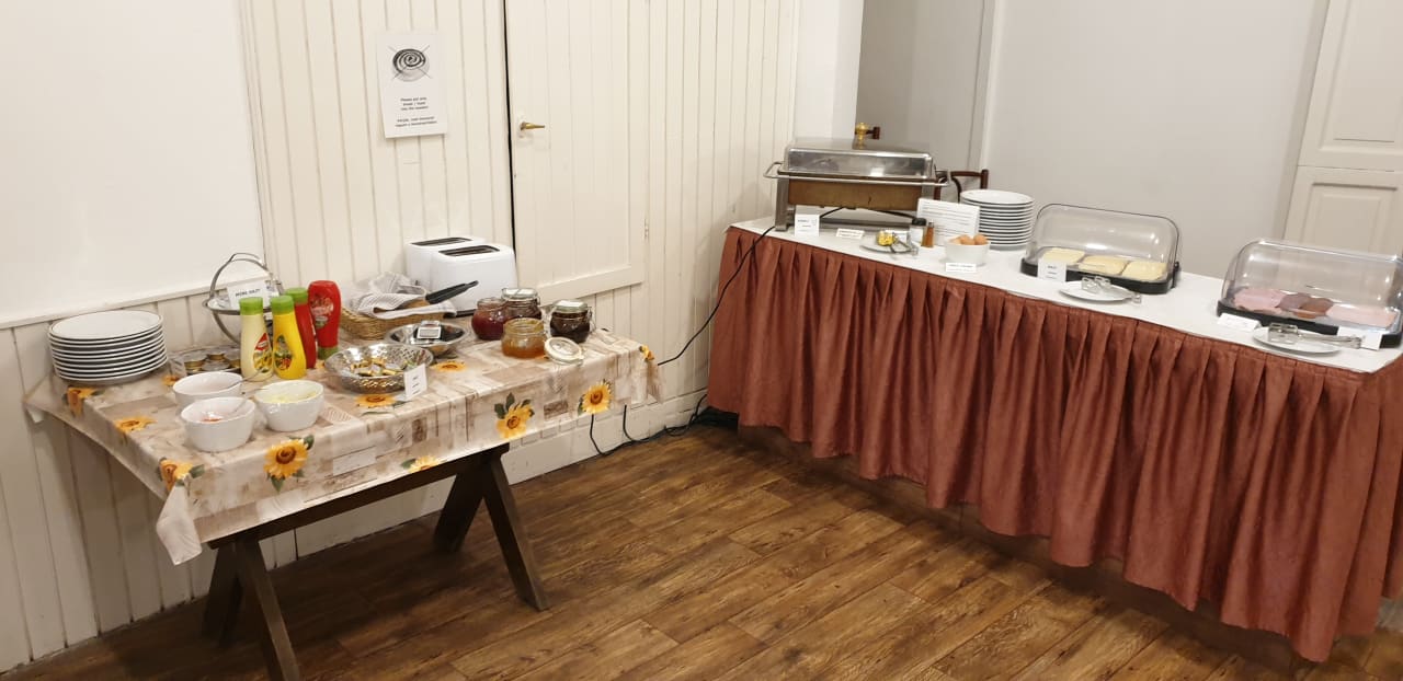 Gastro City Hotel Pilvax