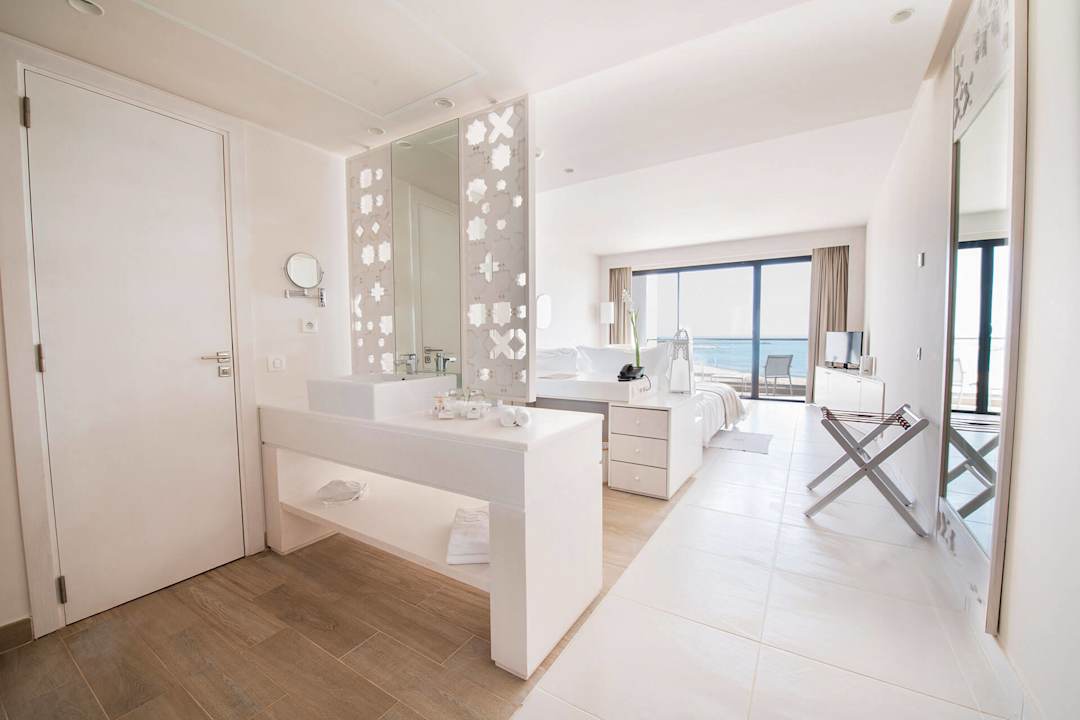 Zimmer Hotel La Badira