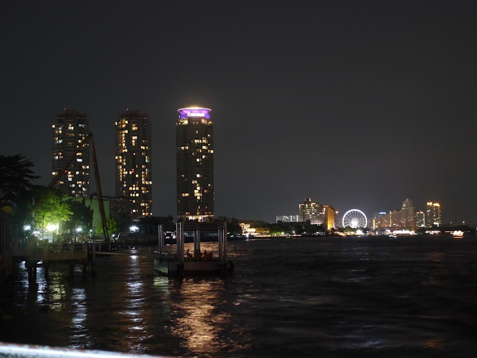 Anblick bei Nacht Chatrium Hotel Riverside Bangkok