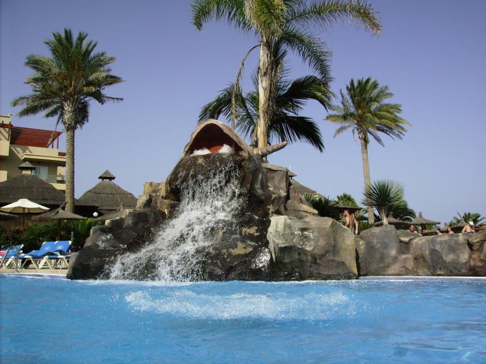 Wasserfall Elba Carlota Beach & Golf Resort