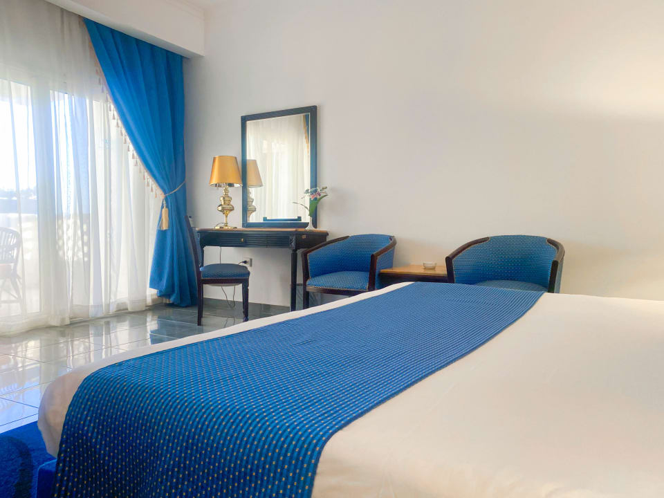 Zimmer White Valley Palace