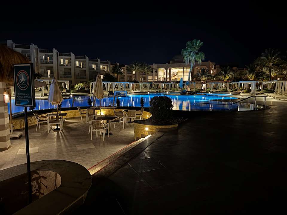 Pool JAZ Elite Casa del Mar Beach