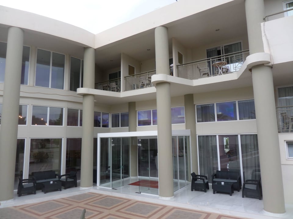 Rückseite vom Hotel HARPIN Georgioupolis Resort Aquapark & SPA