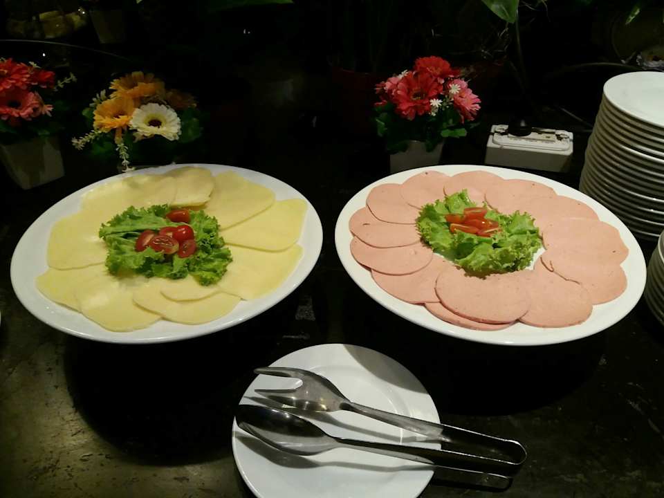 Gastro The Grand Southsea Khaolak Beach Resort