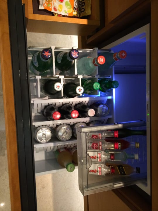 Gute Minibar Park Hyatt Abu Dhabi Hotel and Villas