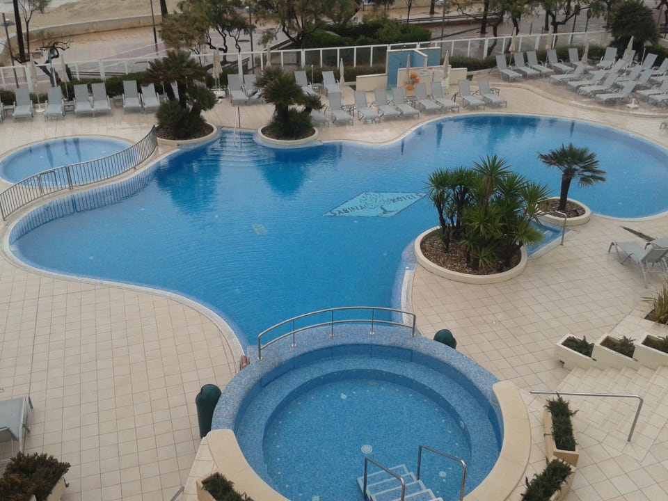 Pool Sabina Hotel & Suites