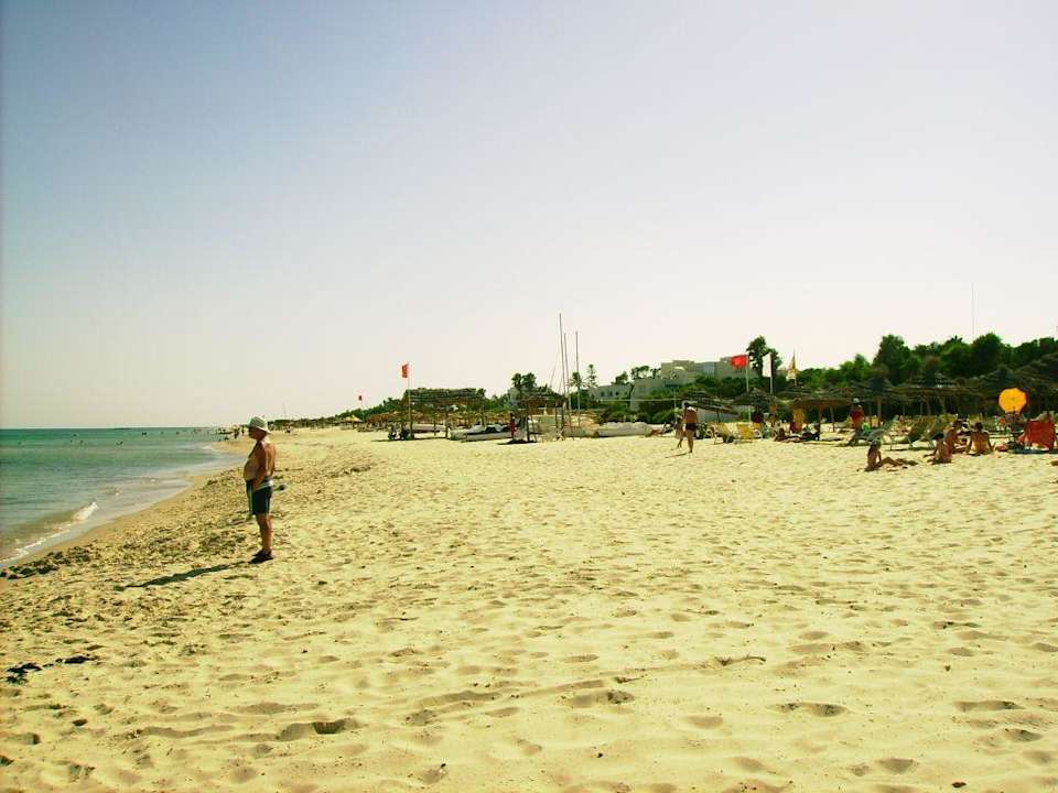 Strand Hotel El Fell Resort & Spa