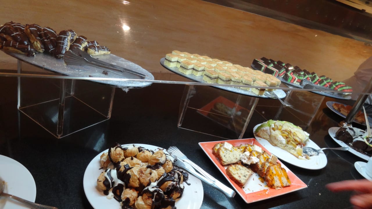 Kuchen-Büffet  Sultan Gardens Resort