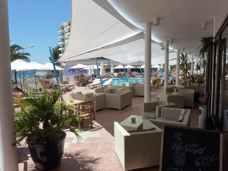 Poolbereich Hotel Osiris