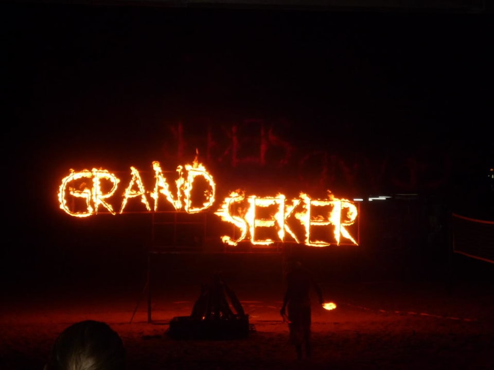 Feuerspektakel Grand Seker Hotel