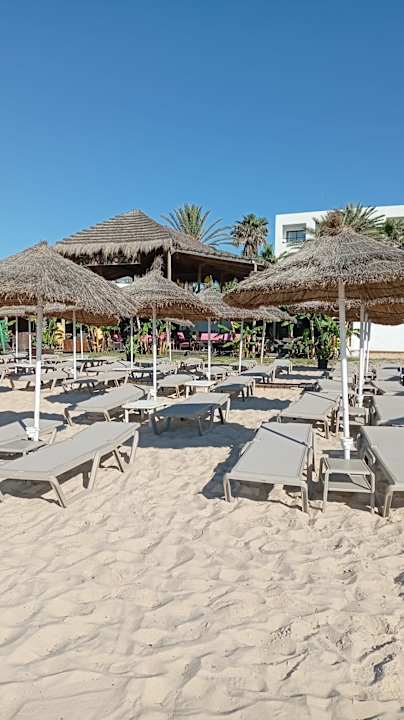 Strand Hotel Royal Nozha