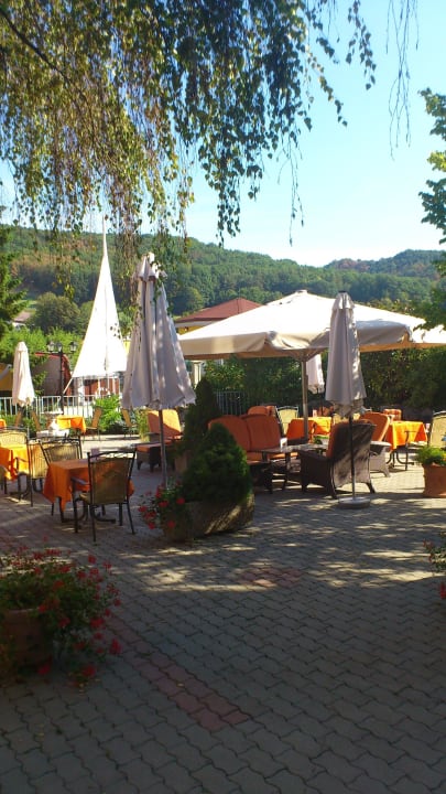 Gemütliche Gartenterrasse Schlössl Hotel Kindl
