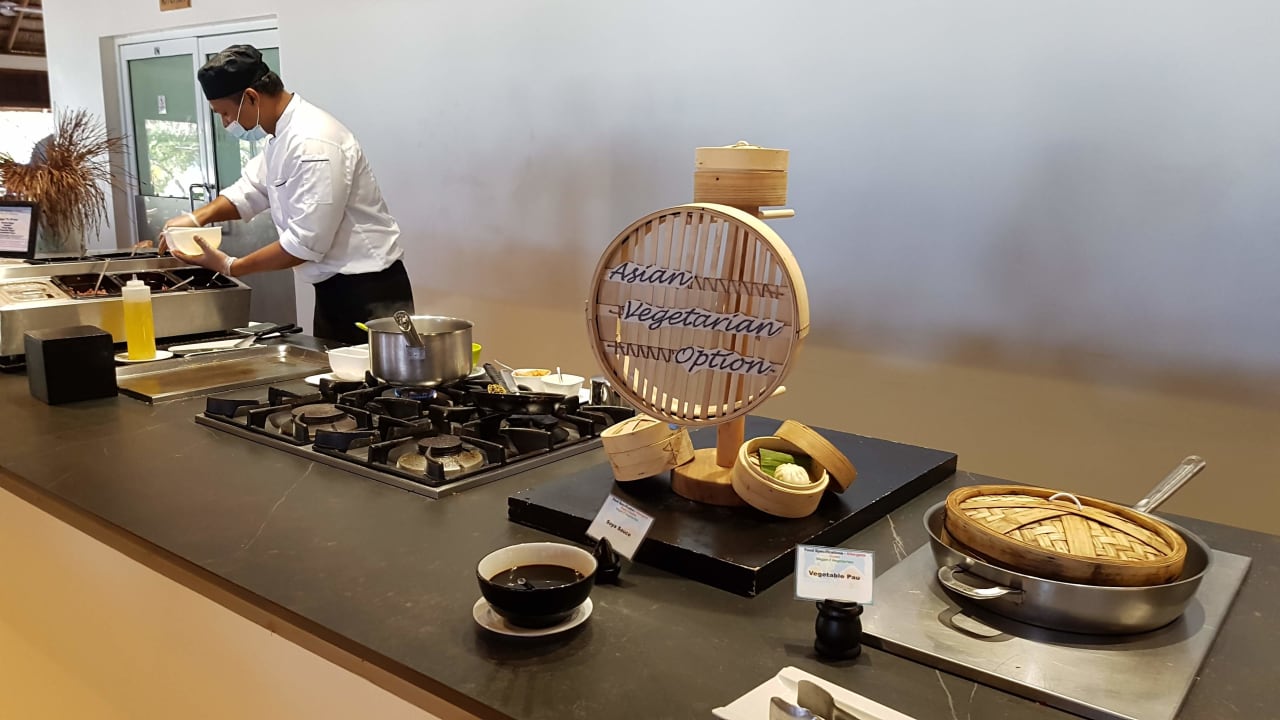 Gastro Meeru Maldives Resort Island