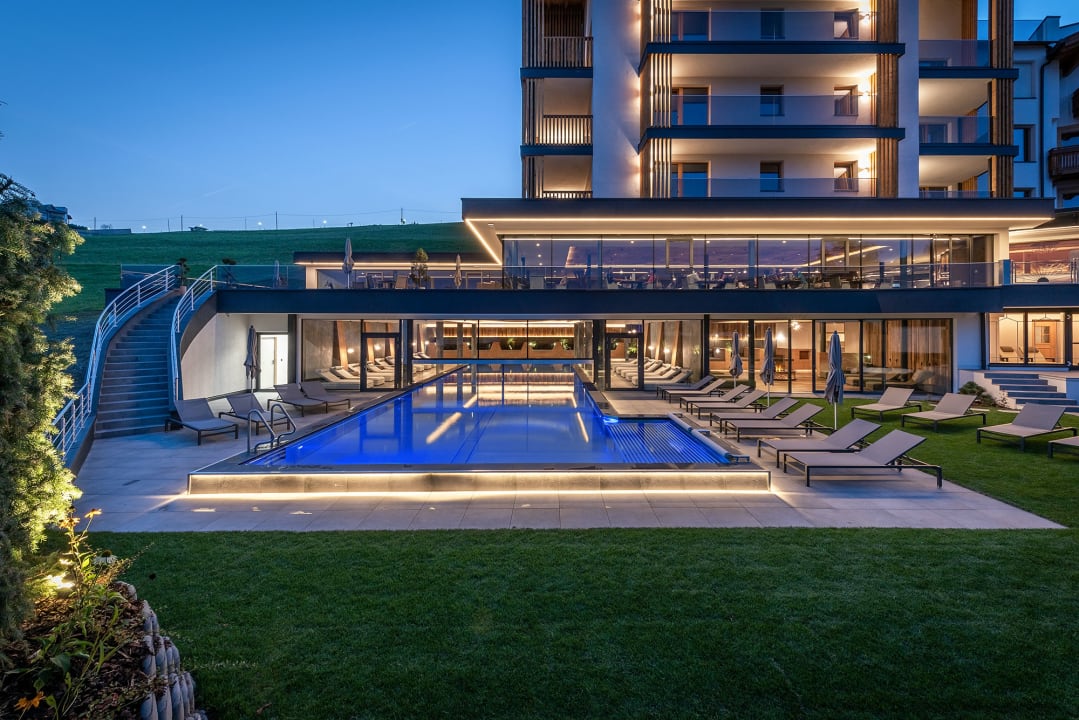 Außenansicht Hotel Edelweiss