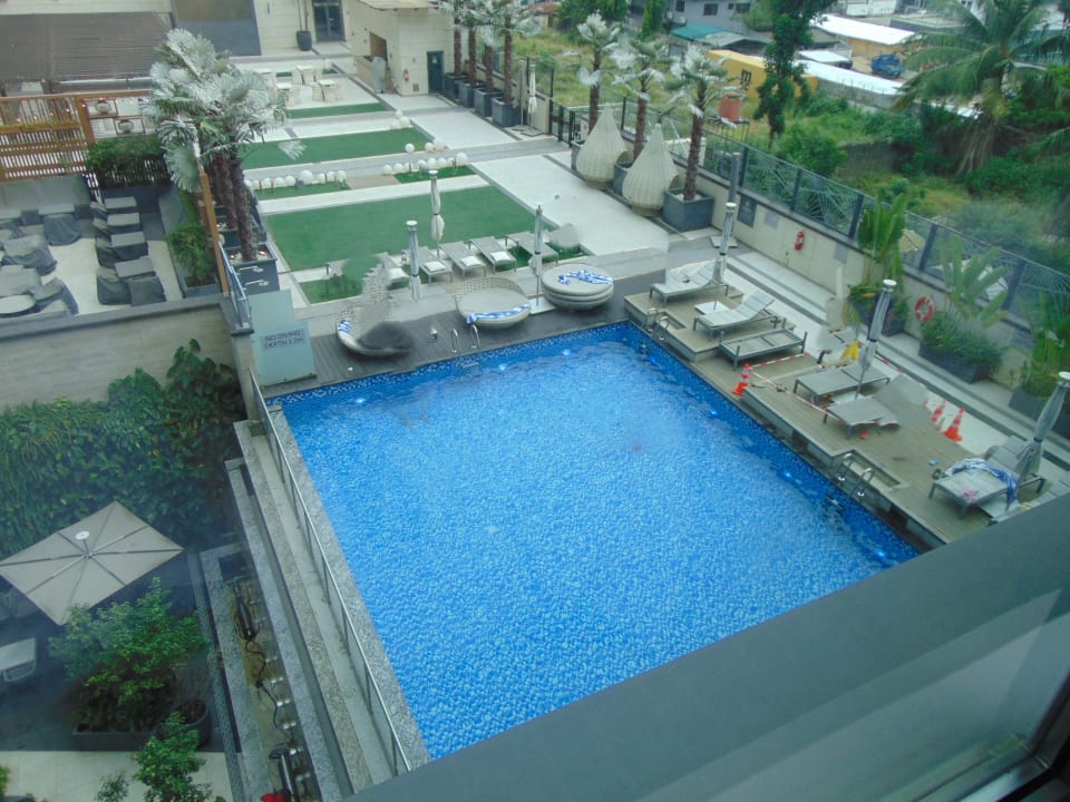 Pool Lagos Marriott Hotel Ikeja