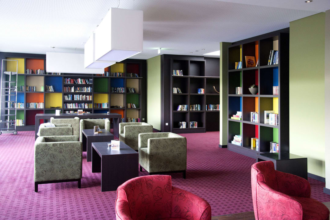 Bibliothek  Parkhotel Cup Vitalis
