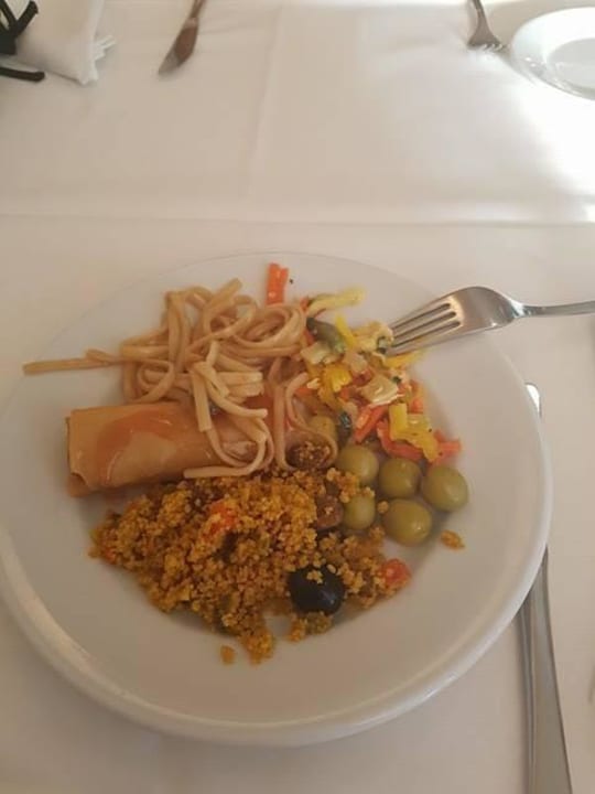 Leckeres Abendessen Hotel Vibra Beverly Playa