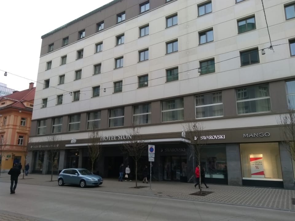Außenansicht Best Western Premier Hotel Slon