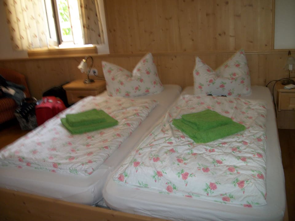 Gemütliches Zimmer, gute Matratzen Hotel Almrausch