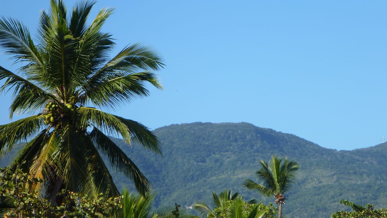 Der böse Berg Emotions by Hodelpa Puerto Plata