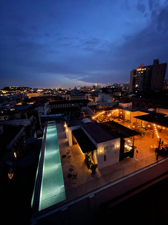 Außenansicht Yurbban Passage Hotel