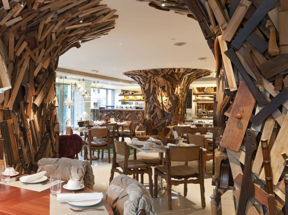 New Taste Restaurant New Hotel