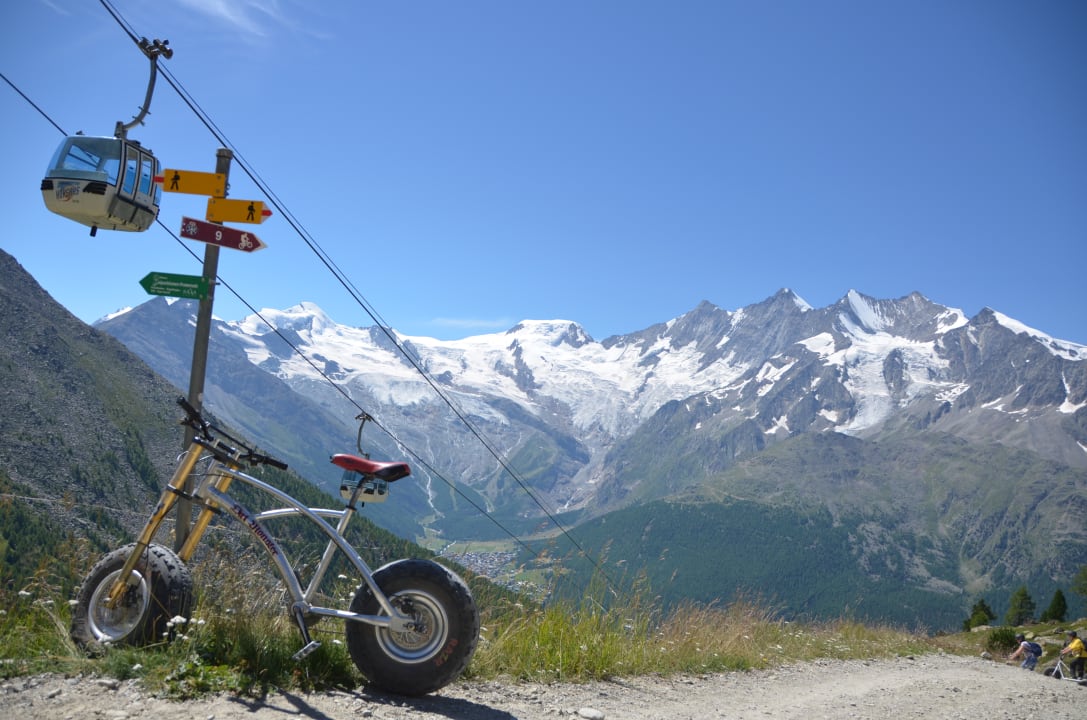 Ausblick Swiss Family Hotel Alphubel Saas-Fee