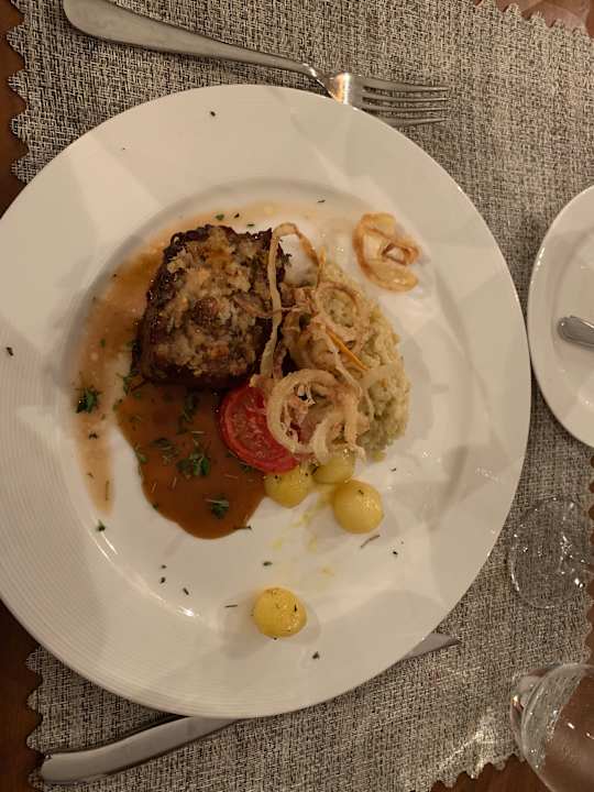 Gastro Acanthus Cennet Barut Collection