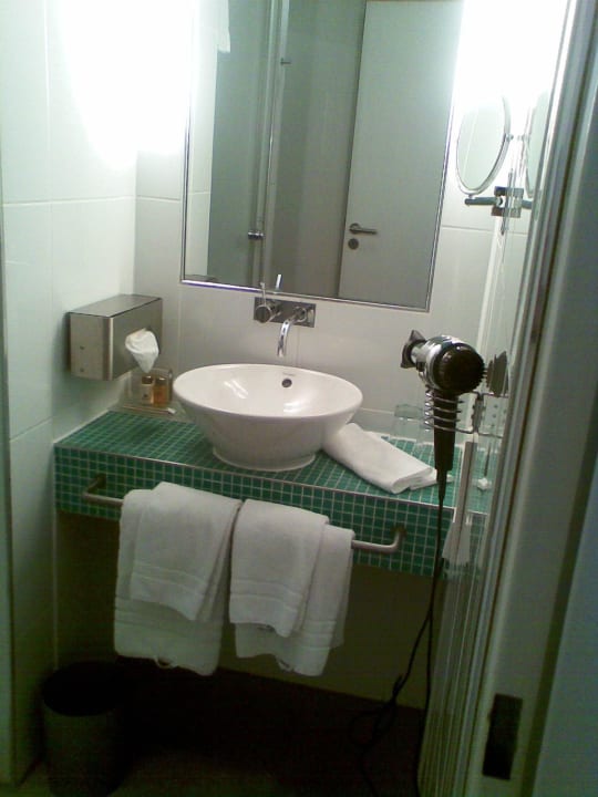 Waschtisch Hotel Santo
