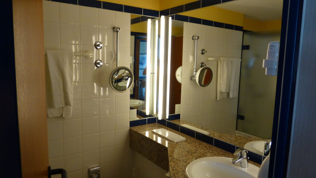 Badezimmer Hotel Wyndham Garden Wismar