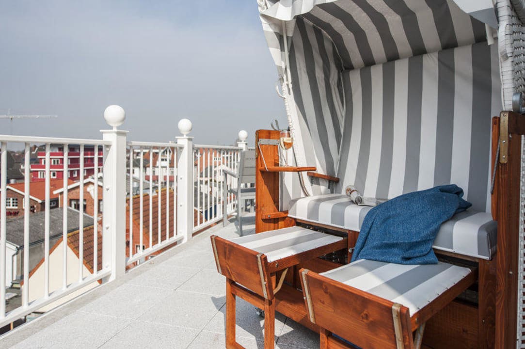 Sonnendeck Weisse Villa am Meer Ferienwohnungen