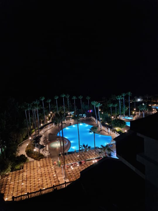 Pool Iz Flower Side Beach Hotel