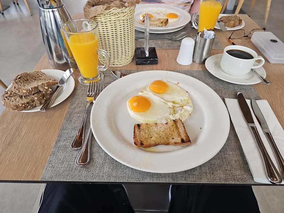 Gastro La Marquise Luxury Resort Complex