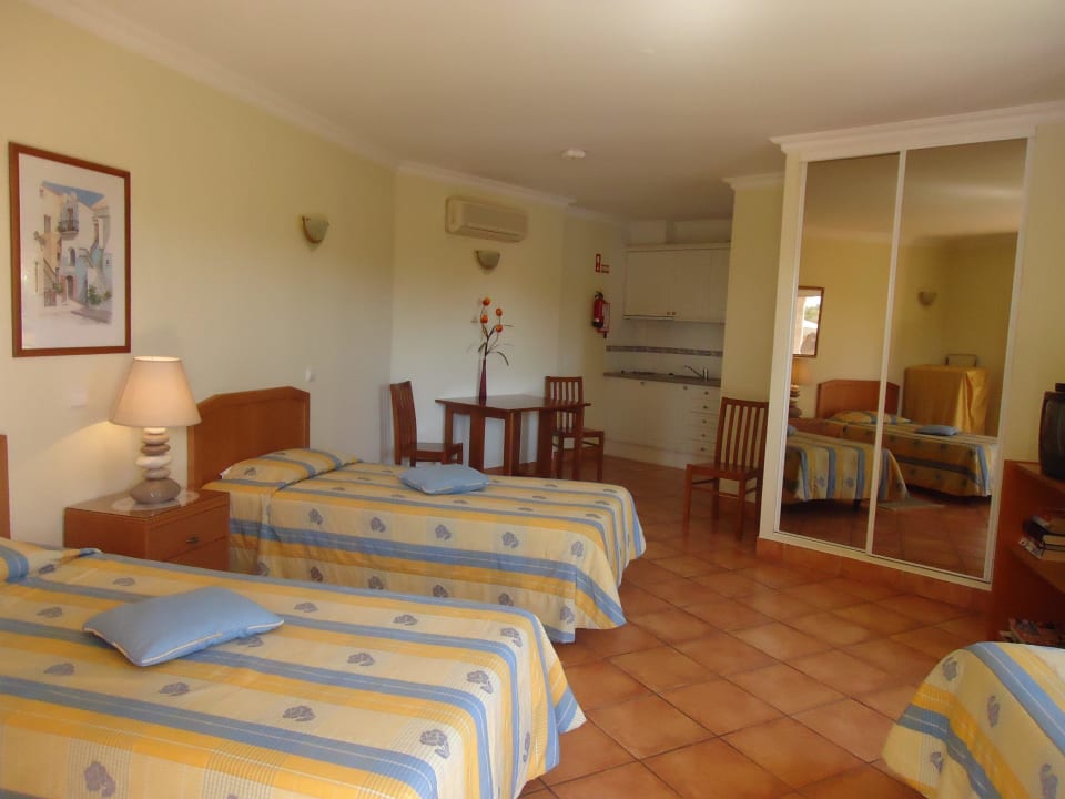 Canavial Apartments Canavial I & II