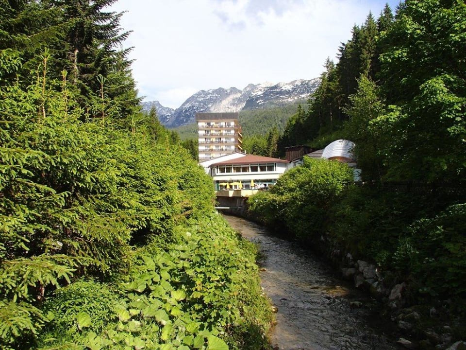 Schön gelegen OptimaMed Gesundheitsresort Bad Mitterndorf